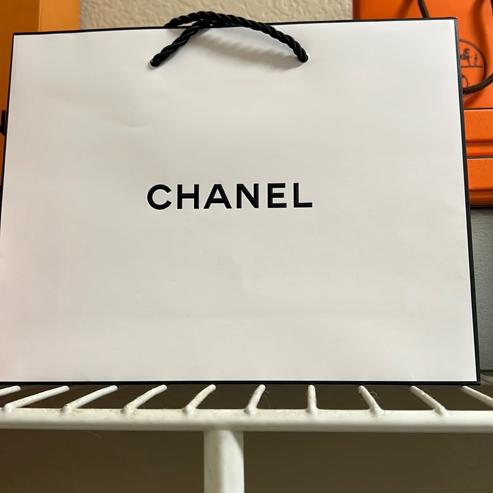 Chanel shopping bag